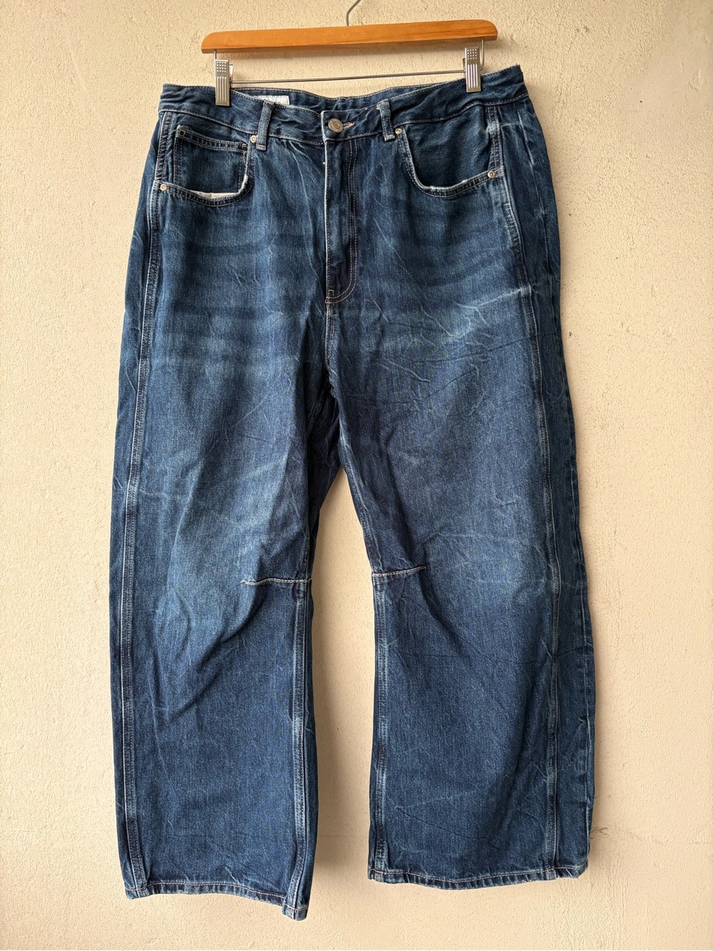 Zara Relaxed Dark Blue Washed Denim Jeans